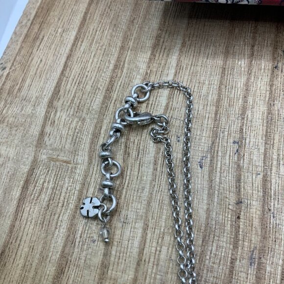 Lucky Brand Silver Tone Elephant Head Pendent Necklace - Picture 5 of 7